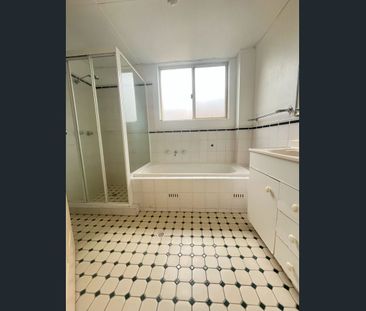 Walking Distance to Station/Shops - Photo 4