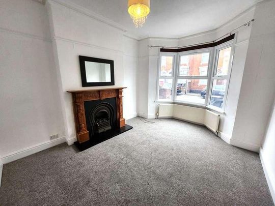 Claremont Street, Cradley Heath, B64 - Photo 1
