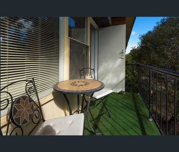 8/1 Yorston Court, Elsternwick, Vic 3185 - Photo 1