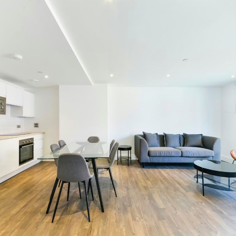 2 bedroom apartment - Photo 1