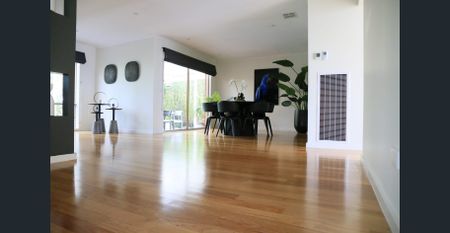 Spacious Family Home in the Heart of Meadow Heights - Photo 4