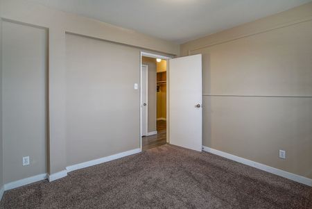 1726 11 Street SW, Calgary - Photo 5