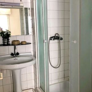 A LOUER - NANTES HYPERCENTRE - Studio de 12,28 m² - Photo 3