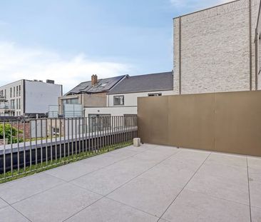 Appartement te huur - Photo 1