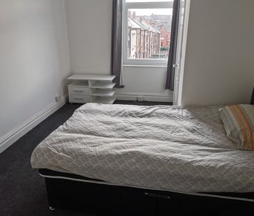 1 Bed Flat, Harehills Avenue, LS8 - Photo 5