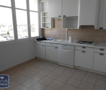 Location Appartement 4 pièces 116m² ST NAZAIRE 44600 - Photo 4