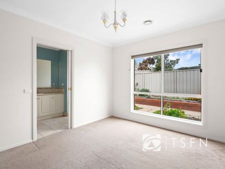 Energy efficient family home. - Photo 3