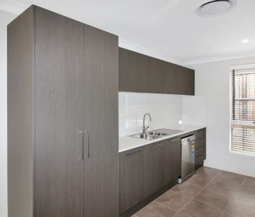 “Perfect Residence For a Growing Family” - Photo 4