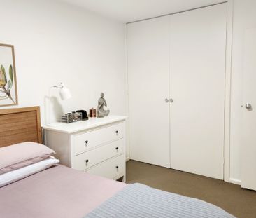 1/14 Creswick Street, Hawthorn, VIC 3122 - Photo 6