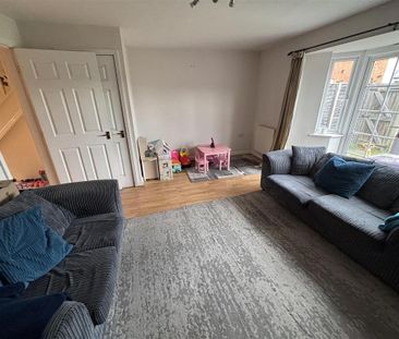 3 bedroom terraced house to rent - Photo 4