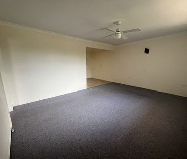 Ingleburn - Photo 4