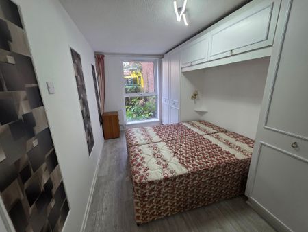 Bohemia, HP2 5RW, Hemel Hempstead - Photo 5