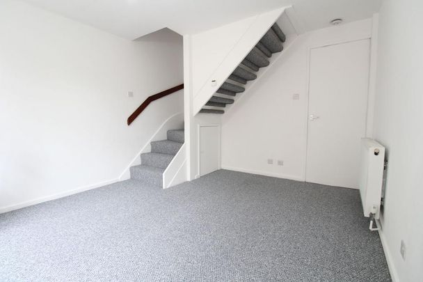 1 bedroom end of terrace house to rent - Photo 1