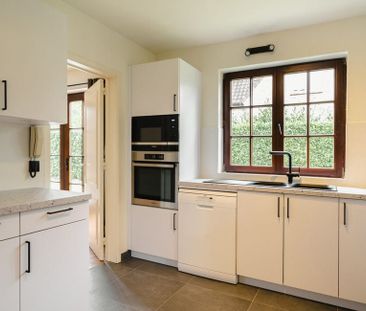 Villa te huur in Hoeilaart voor € 2.450 met 4 slaapkamers - Photo 6