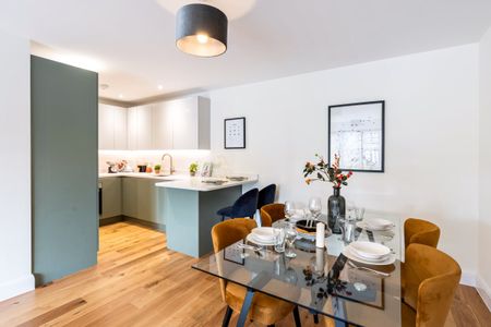 26 The Droveway - Photo 2