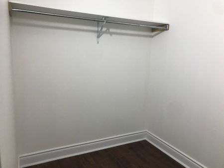 For Lease - 10 Amaretto Court, Brampton, Ontario - Photo 2