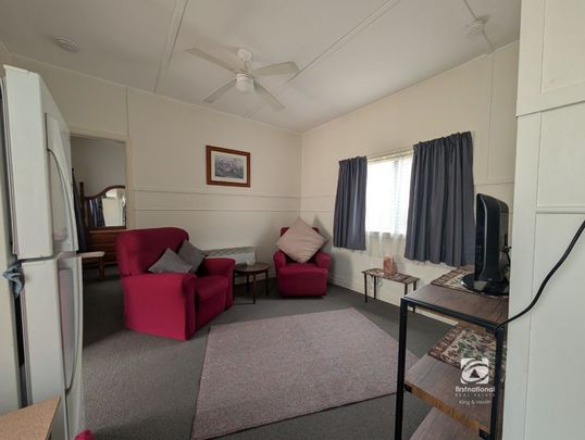 FULLY FURNISHED UNIT - Photo 1