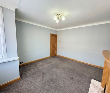 Manston Way, Leeds - Photo 4