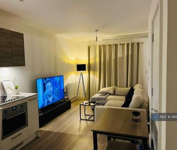 1 bedroom flat to rent - Photo 2