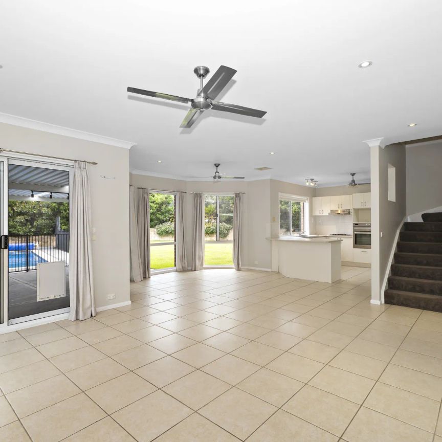 4 Bedroom Home - Photo 1