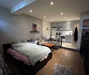 Huddinge - 1rok - tillsv - 10.925kr/mån - Photo 3