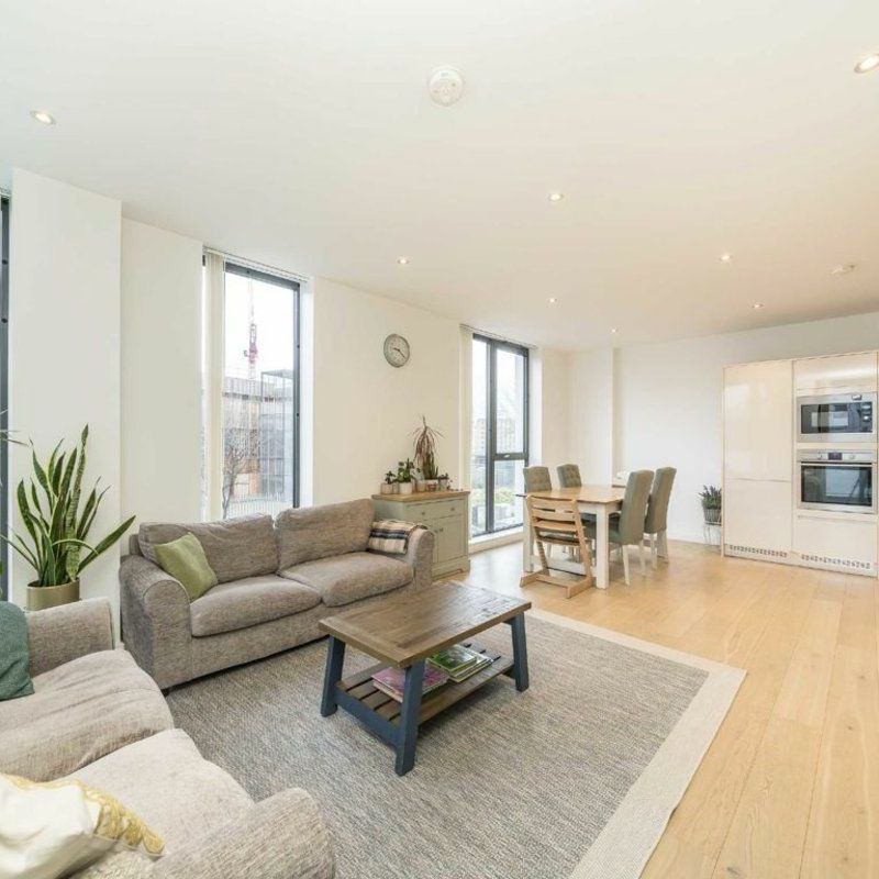 Quebec Way, Canada Water, SE16 - Photo 1