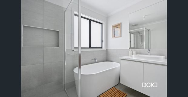 63 Sullivan Street, Ascot, Vic 3551 - Photo 1