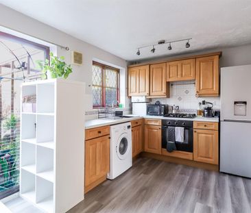 A 2 Bedroom House - Mid Terrace in Hucclecote GL3 3UG - Photo 5