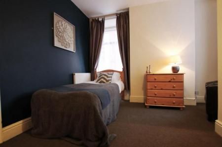 Calais Road, Burton upon Trent, DE13 - Photo 1