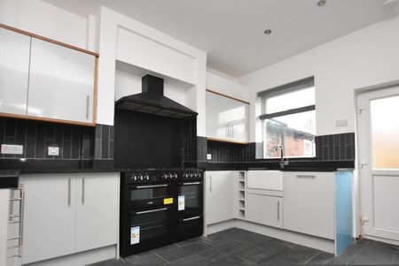 2 bedroom House To Let - Photo 5