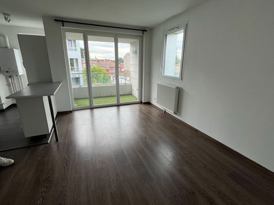Location Appartement 3 pièces 69m² LILLE 59000 - Photo 1