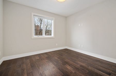 2 - 136 Willow Street - Photo 3