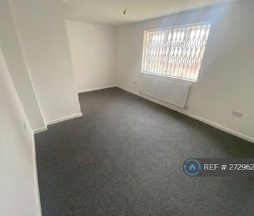 2 bedroom maisonette to rent - Photo 2