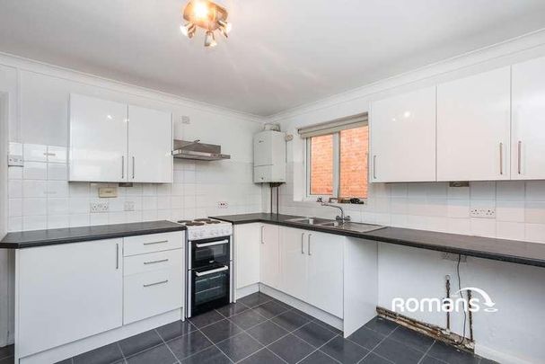 Mytchett Road, Mytchett, GU16 - Photo 1