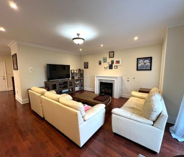 For Lease - 826 Wingarden Crescent, Pickering, Ontario - Photo 2