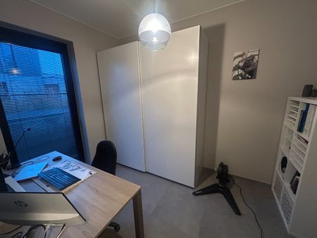 Gelijkvloers appartement met 2 slaapkamers te huur in Lommel - Photo 3