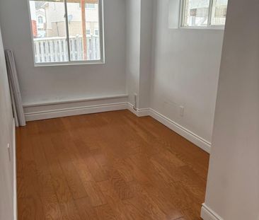 For Lease - 131 Peach Blossom Crescent Unit# Lower, Kitchener, Ontario - Photo 2