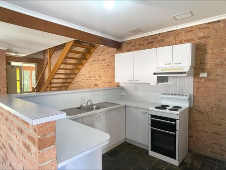 3 Bedroom Unit in Moruya Heads - Photo 2