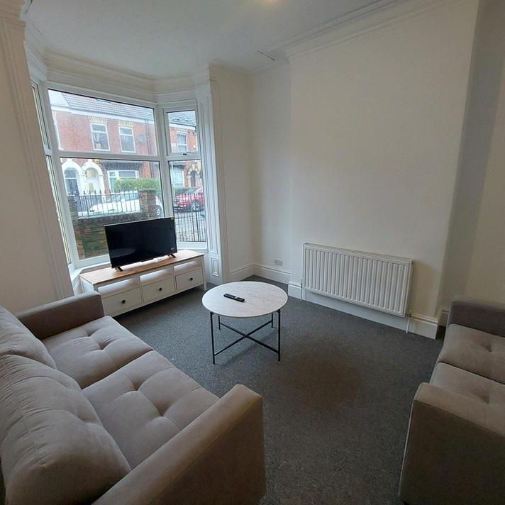 1 bedroom house of multiple occupation to rent - Photo 1