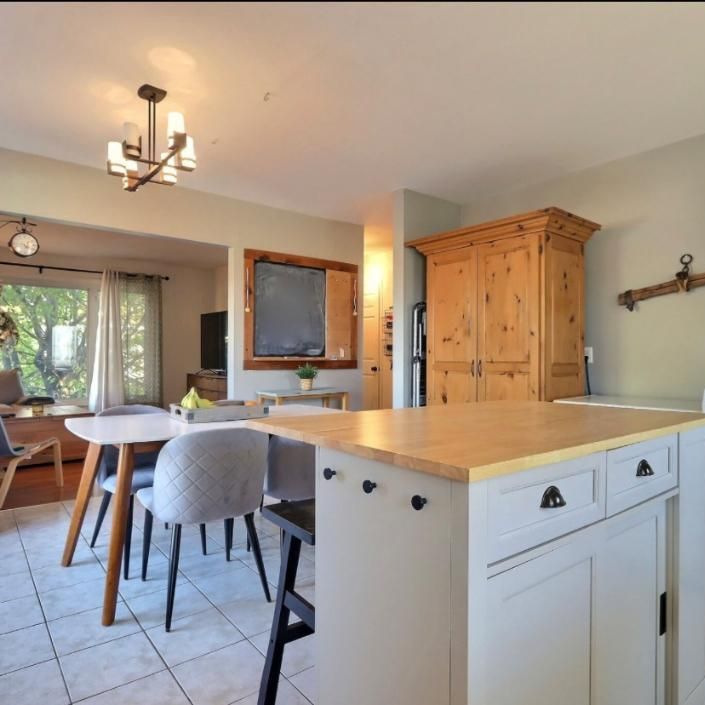 Beau grand 5 1/2 à louer - Photo 1