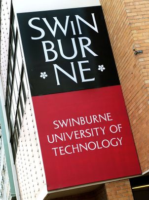 Centralised luxury apartment! - Photo 1