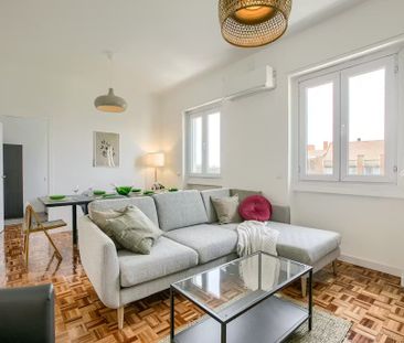 Cuesta de las Descargas, Madrid, Community of Madrid 28005 - Photo 4