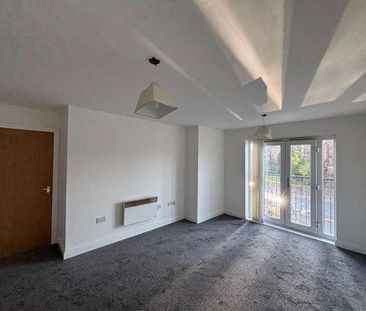 Flat, Tapestry Gardens, Birkenhead, CH41 - Photo 3