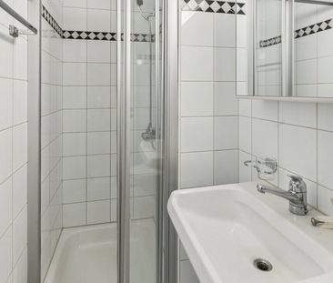 3.5 Zimmer, 130 m², 4. Stock - Photo 3