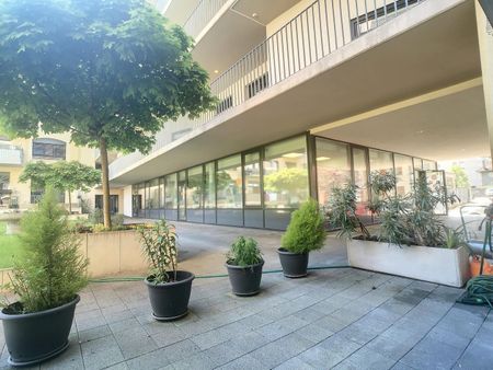 Bel appartement en duplex de 2,5 pièces au centre de Vevey - Photo 2