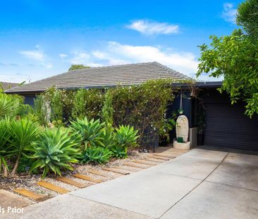 Family Home In Prime Location - Photo 3