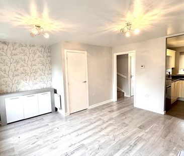 2 bedroom detached house to rent - Photo 4