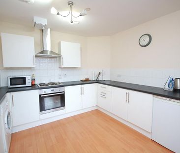 1 bedroom flat to rent - Photo 3