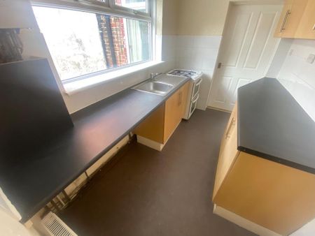 2 bedroom terraced house to rent - Photo 5