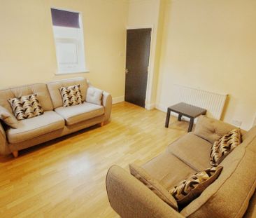 43 Newland Street West, Lincoln, Lincolnshire, LN1 1QQ - Photo 2